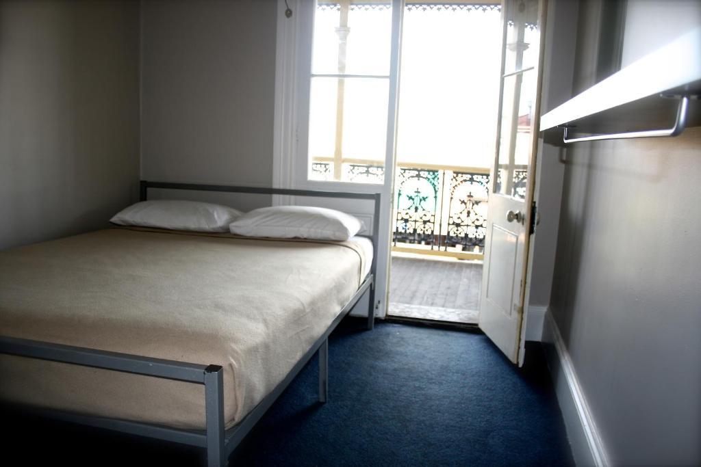 Glenelg Beach Hostel Ruang foto