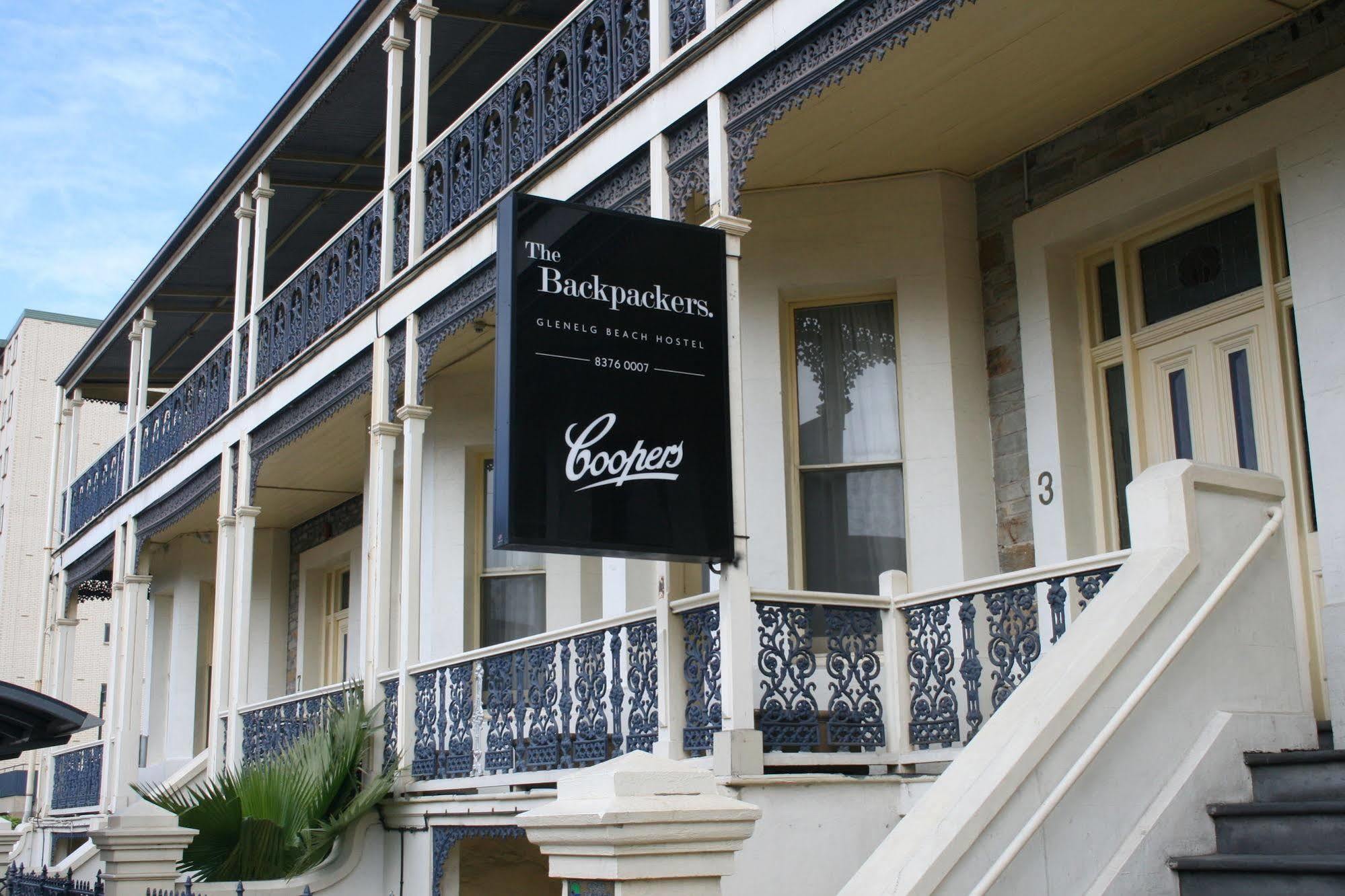 Glenelg Beach Hostel Bagian luar foto